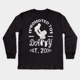 promoted to daddy est 2020 Kids Long Sleeve T-Shirt